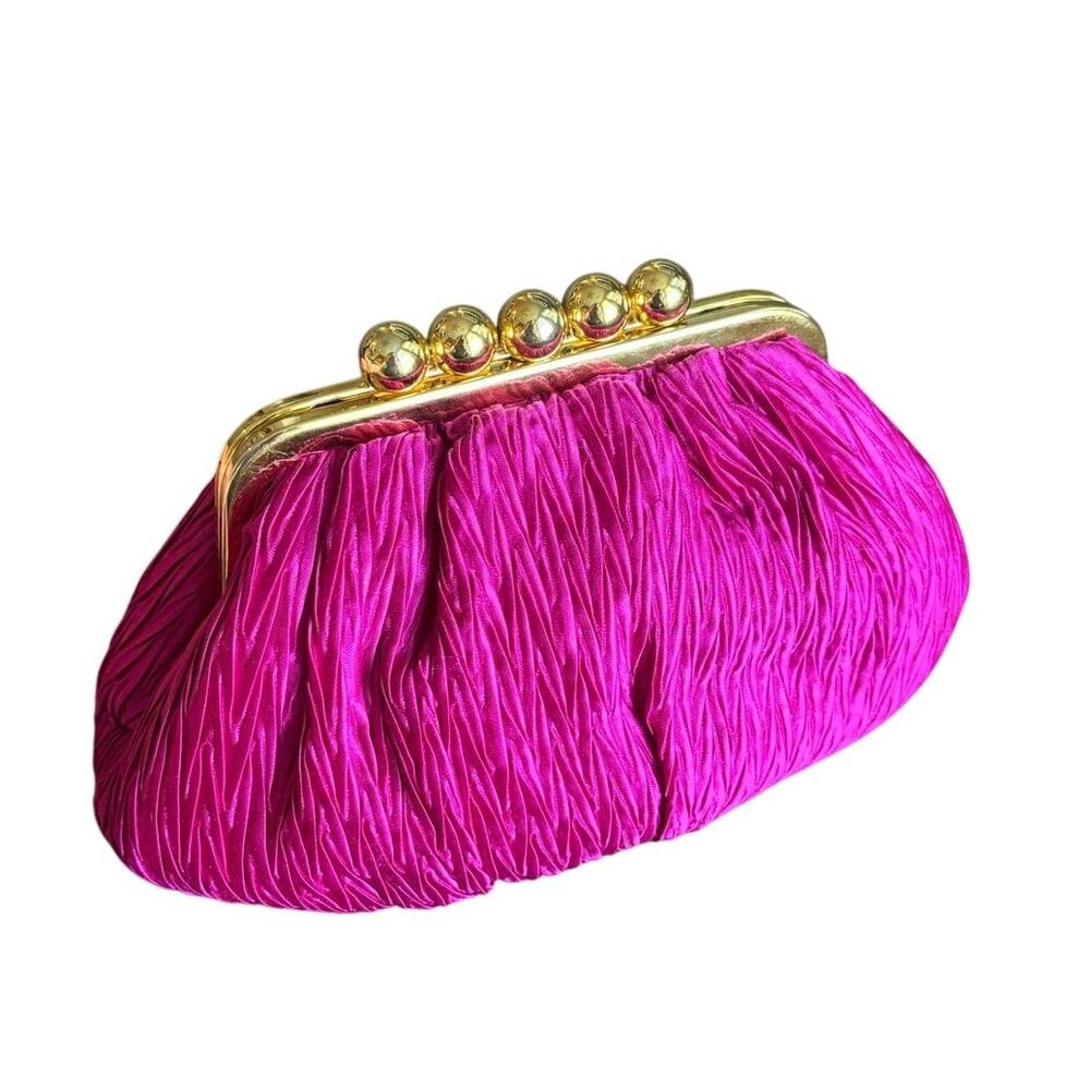 Fuschia Pink Pleated clutch with gold chain - Picture 2 of 6